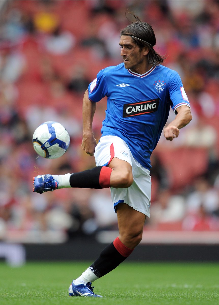 FourFourTwo tweet media