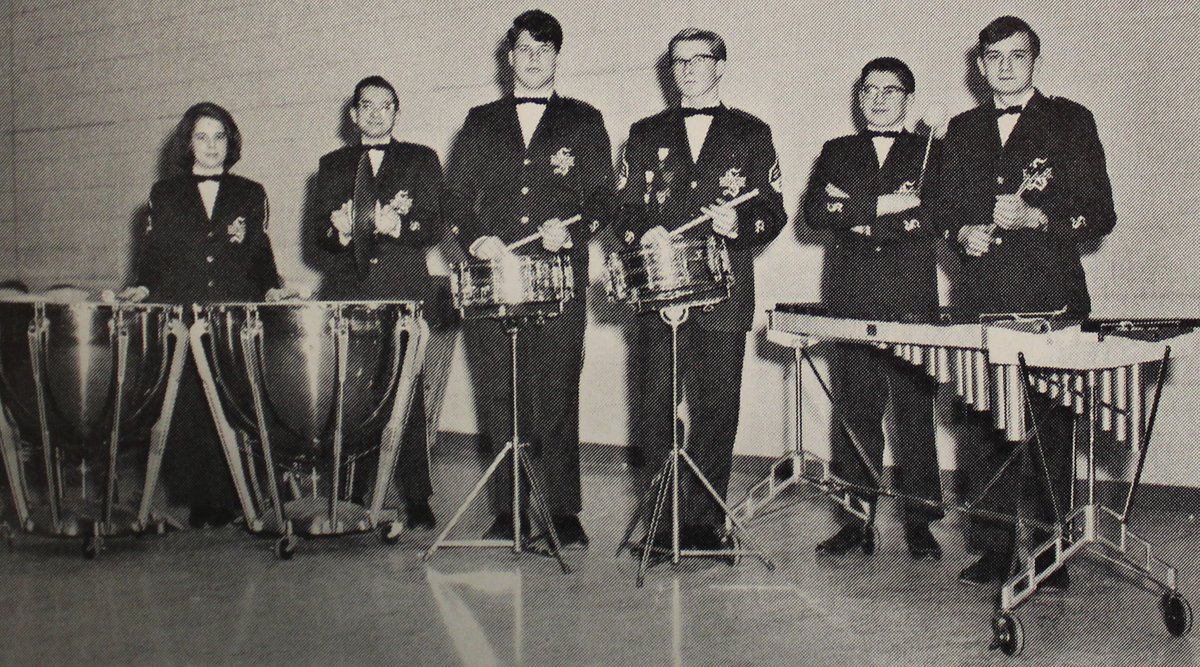 strongsvillecs's tweet photo. Happy Music in our Schools Month! 🎺🎤🎶🥁

 Tell us your favorite music memory from school in the comments! 👇️

#ThrowbackThursday #ModelMustang #BeTheDifference #foreveramustang https://t.co/WukiZnc49m