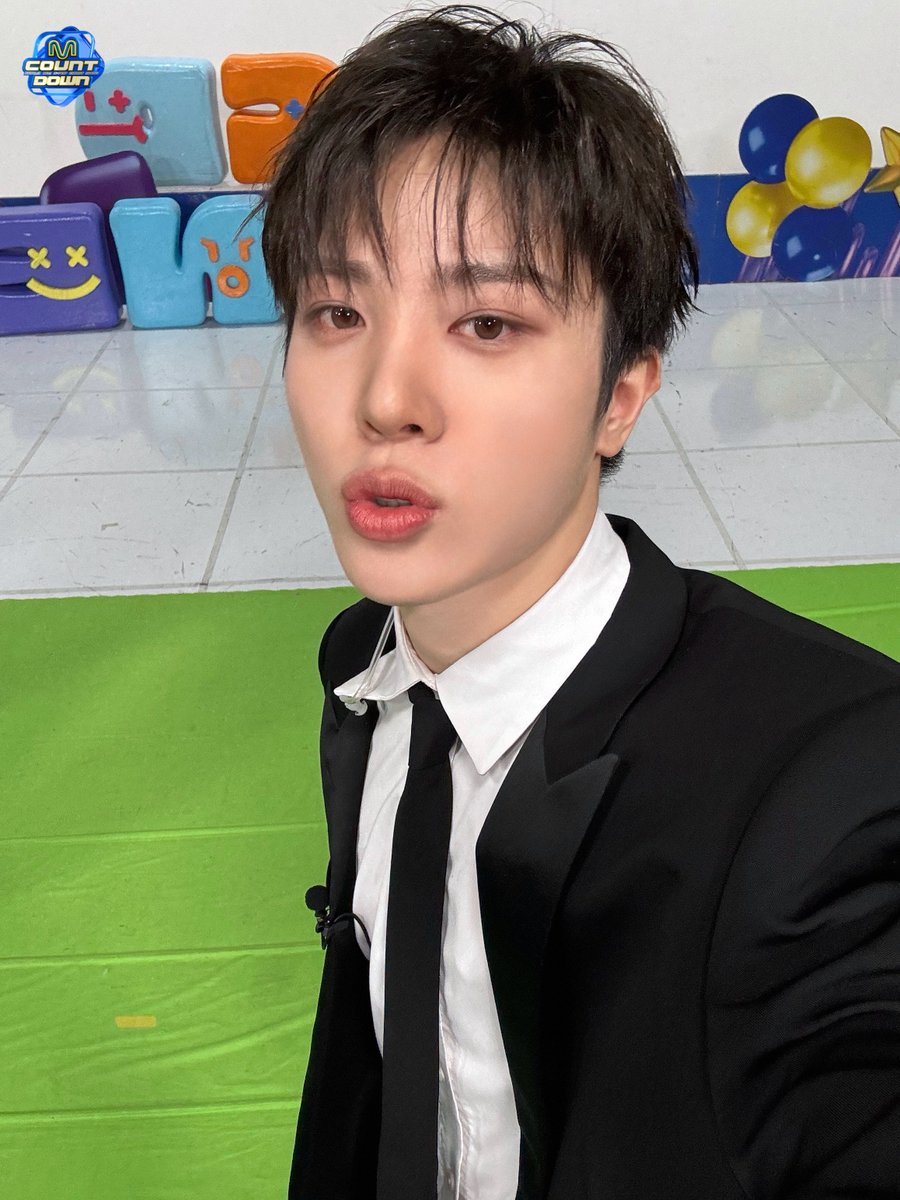 M COUNTDOWN tweet media