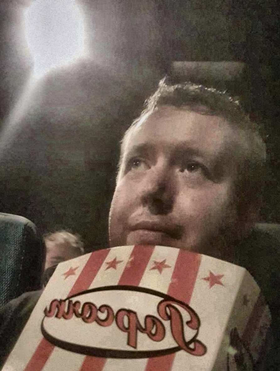 NiPoosss18's tweet image. Just saw highlights of Devonta's recent performance, and wow! His skills on the field are simply unmatched. Excited to see how he carries this momentum into the rest of the season. Keep it up, Devonta!