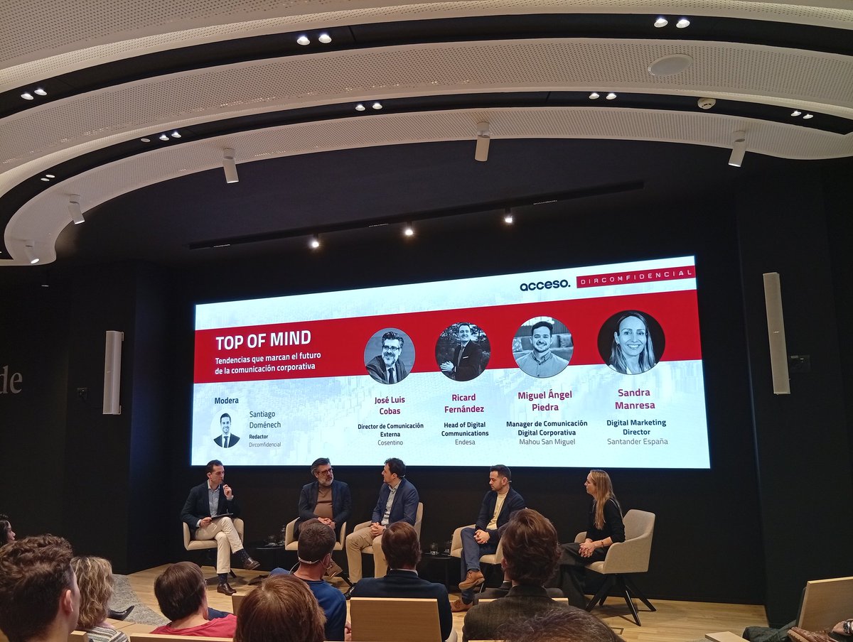Gracias a <a href="/dircomfidencial/">Dircomfidencial</a> por organizar un encuentro tan interesante. "Tendencias que marcan el futuro de la comunicación corporativa". <a href="/Endesa/">endesa</a> <a href="/mahou_es/">Mahou</a> <a href="/bancosantander/">Santander</a>