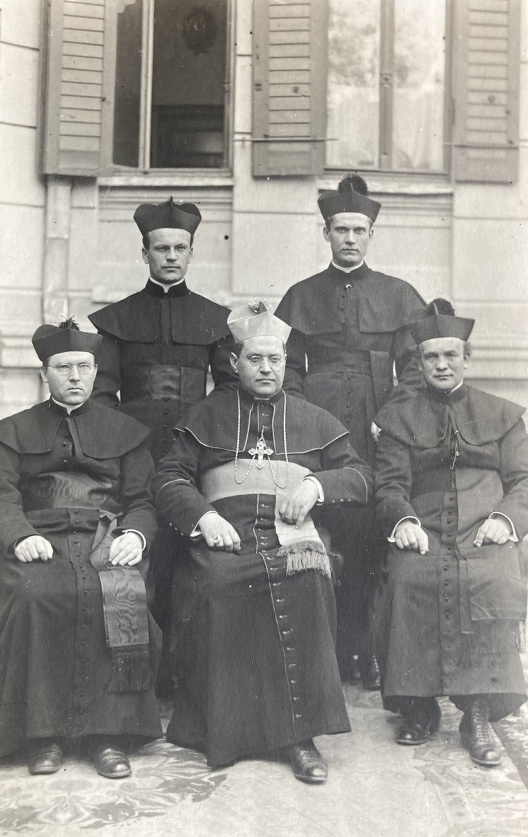 prMihails's tweet photo. 1924. gada 12. martā Rīgas arhidiecēzes garīgais seminārs uzsāk darbību Rīgā (pārceļas no Aglonas, kur dibināts 1920. gada 3. oktobrī). https://t.co/b3fm010RnQ
