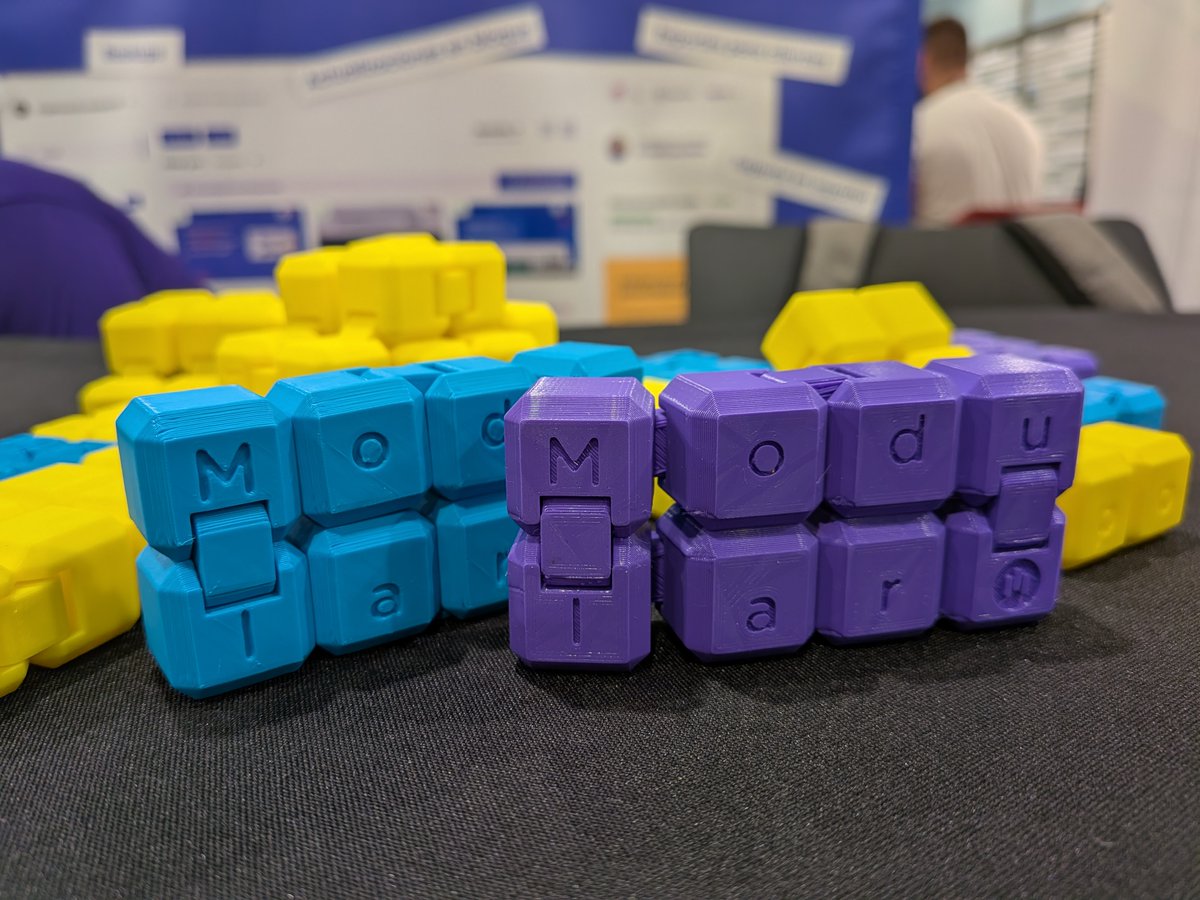 Modular DS EN tweet media