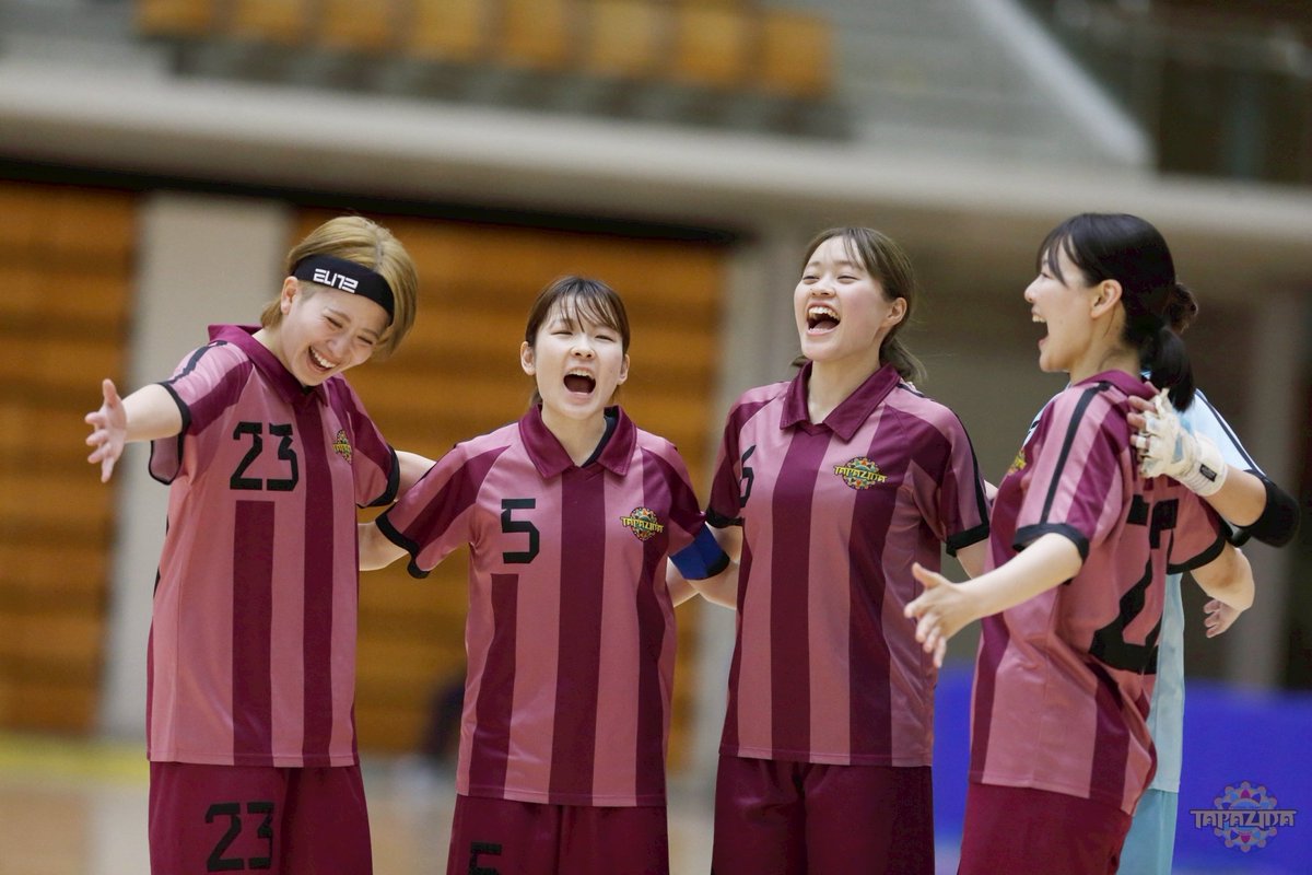 ftsl_taki's tweet photo. 応援ありがとうございました！
最高の仲間に出会えたことに感謝です。
フットサル大好き！！！！ https://t.co/HfeLJIz69p