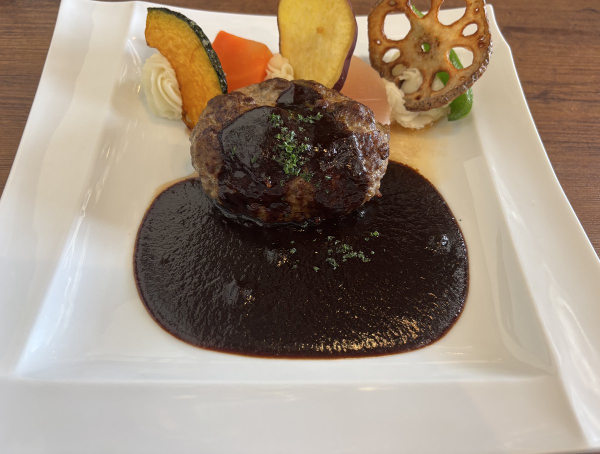 やまぎし tweet media