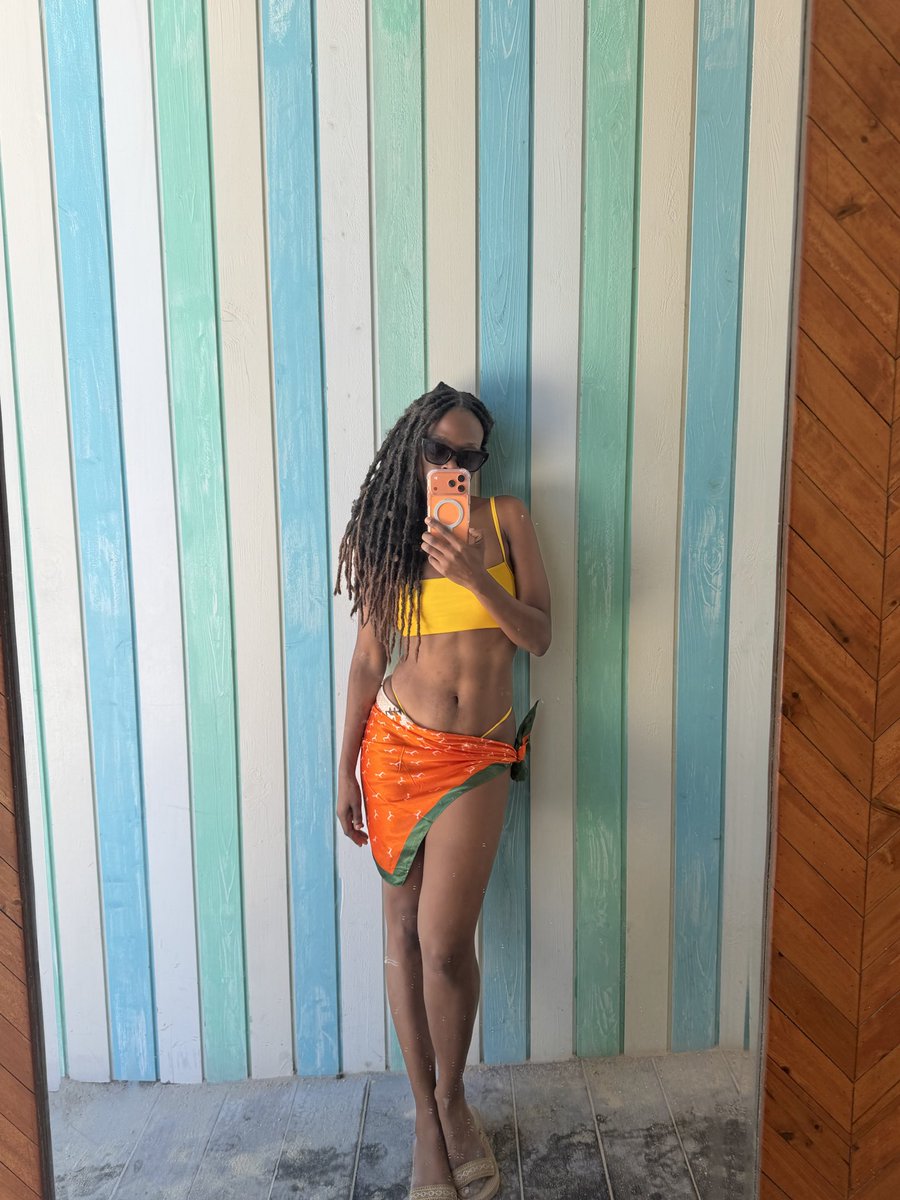 The Universe is always working out in my favor! 🧜🏾‍♀️