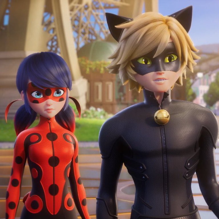 ladyblognews tweet media