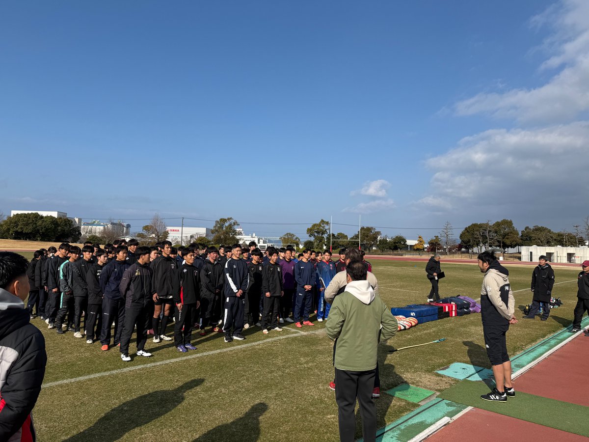 JapanRugbyMinna's tweet photo. #Xエリアユースラグビー in 富山 開催🎉

十分な練習機会のない高校世代を中心に、大人数でのプレー体験でラグビーの魅力を存分に感じるイベント🏉

講師は元男子日本代表 #小野澤宏時 さん、元女子日本代表 #横山里菜子 さん🌸

詳細はこちら💁
https://t.co/qlsadyiqi9

#みんなでラグビー https://t.co/rIhDmYf9OJ