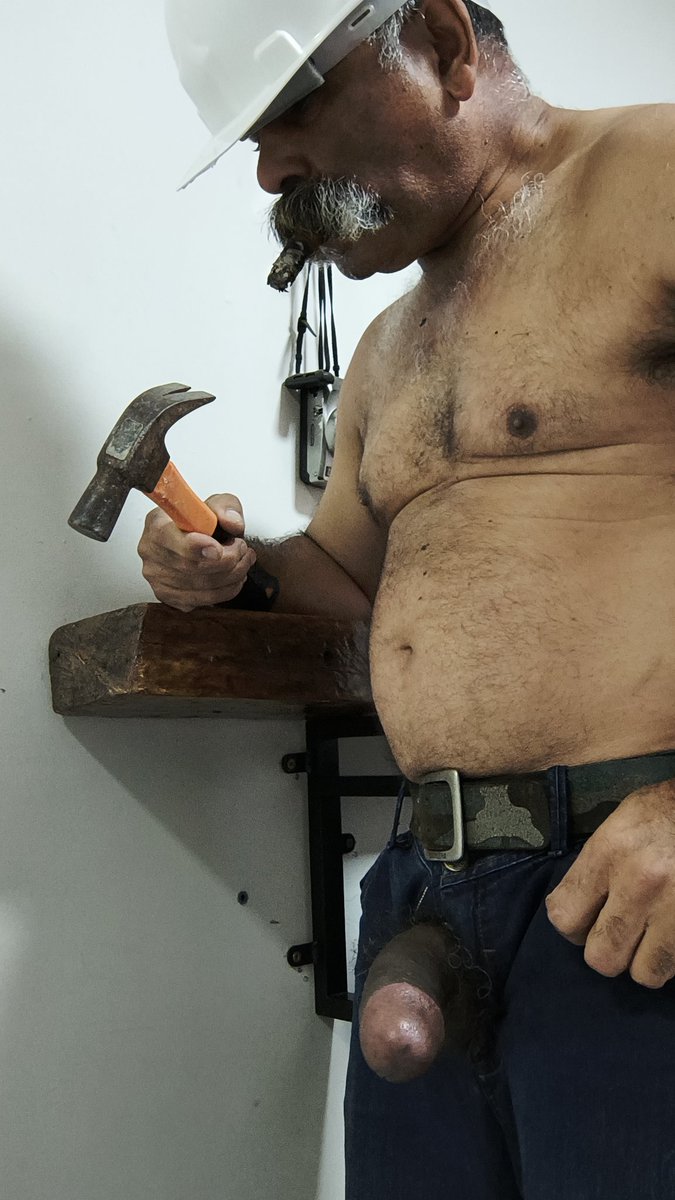 Roberto05903061's tweet photo. TRABALHO DURO. https://t.co/A1vUniEkbw