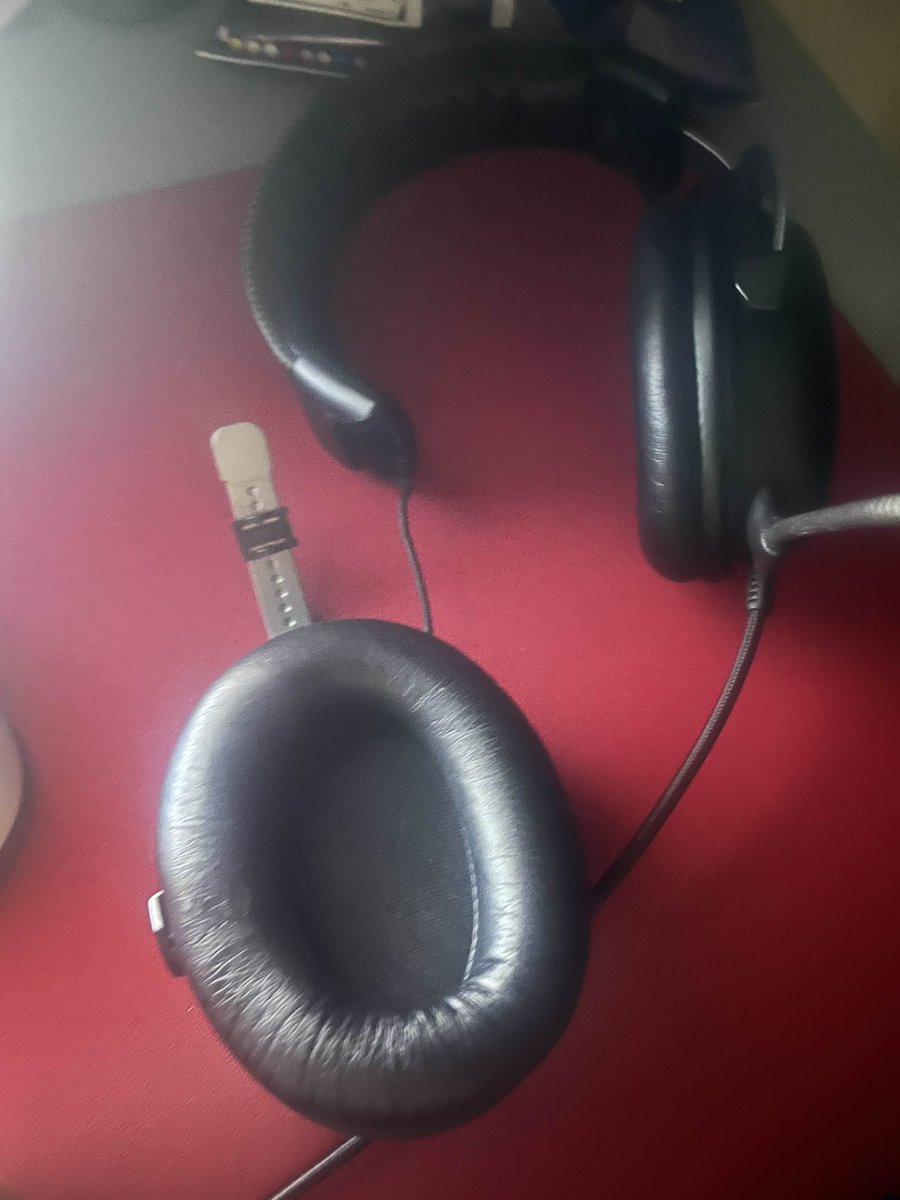 idda ʚɞ tweet media