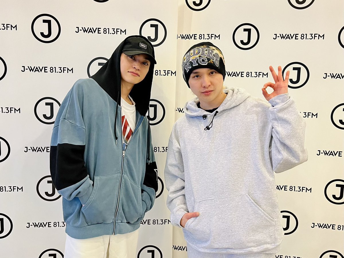 DIVE TO THE NEW WORLD tweet media