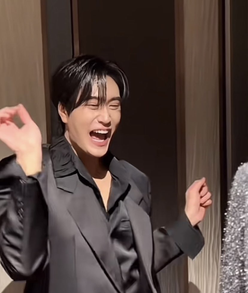 tier list จริตเคะ
หมวย โยกโพก เซ็กซี่ติดแบ๊ว
Abracadabra เริสสวยแอบเผ็ช
ซีทรู แอ่นหมด หัวอกเอว ยอดนักบิดอันดับ1
ชะชะช่าหรอคะ จริตปิดปากร้องกี้ด หักเอว สูงสุดของยอดพีระมิดเคะ