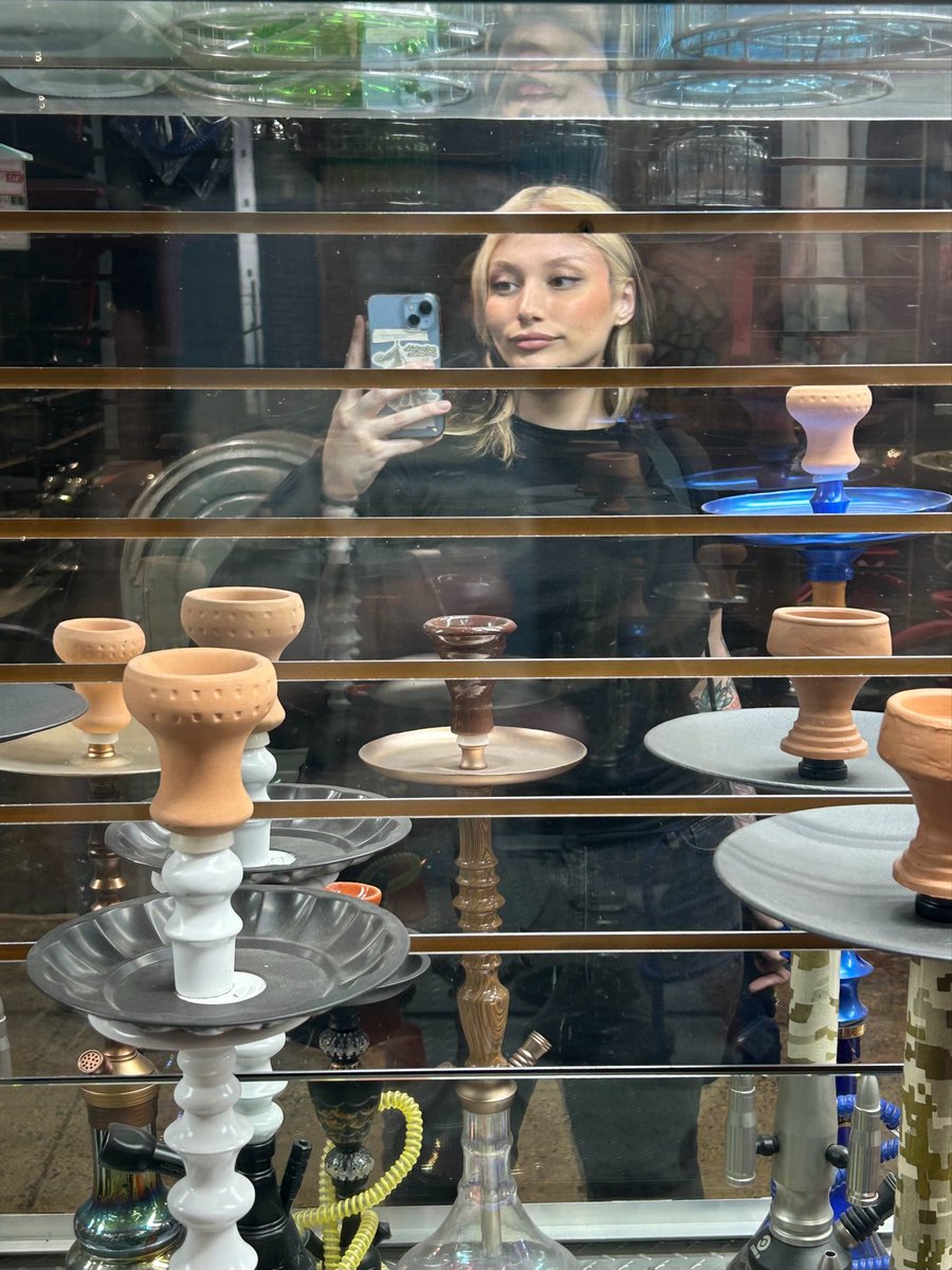 felicity shagwell ੯‧̀͡⬮ ᡣ𐭩 tweet media