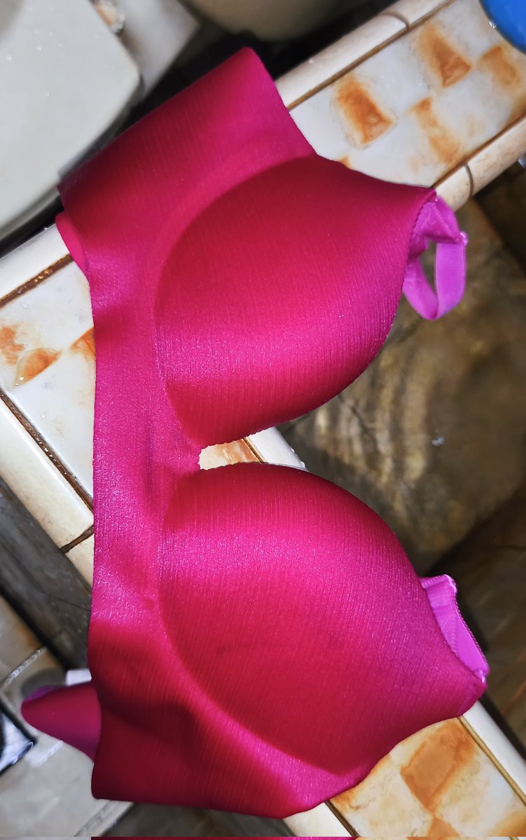 Sukabangetbeha tweet media