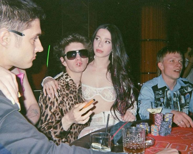 Queen ✰ tweet media