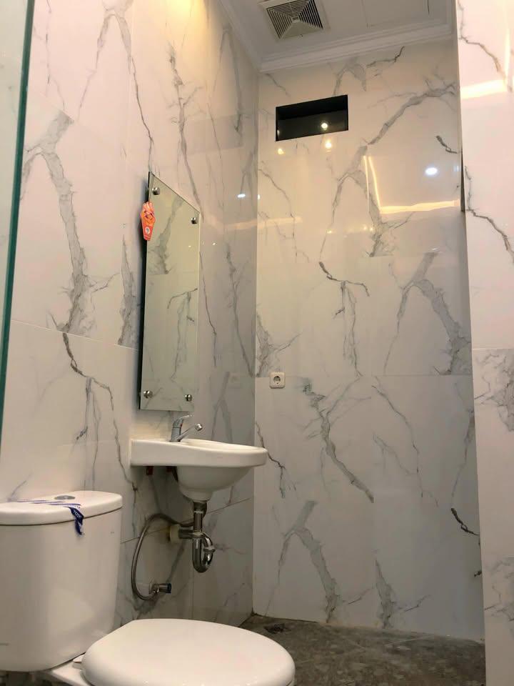 YuliaY72168's tweet photo. 🏠 One Gate System

🛡 Keamanan 24 Jam &amp; Bebas
      Banjir

 📝  Legalitas: Lengkap (SHM, PBB,
       IMB)

💰 1,650 M

✅ Free 3 Unit AC
✅ Free Kitchen Set
✅ Free Sofa

Detailnya DM atau hubungi 
089504741050 https://t.co/0adx79WIev