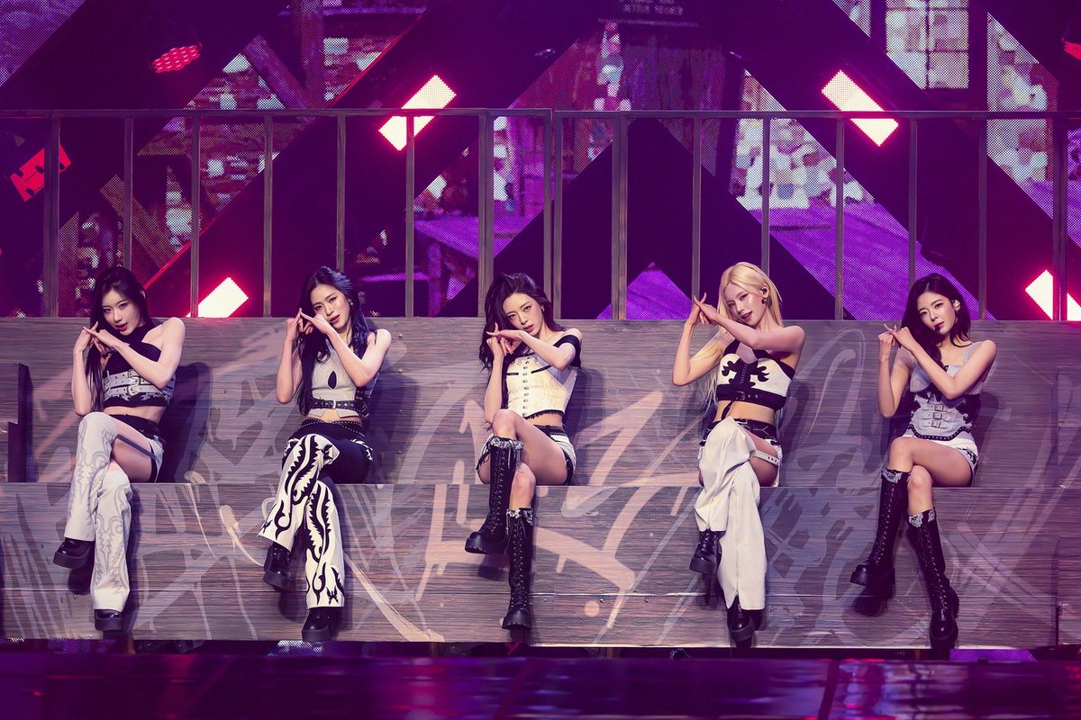 Thailand Music Countdown tweet media