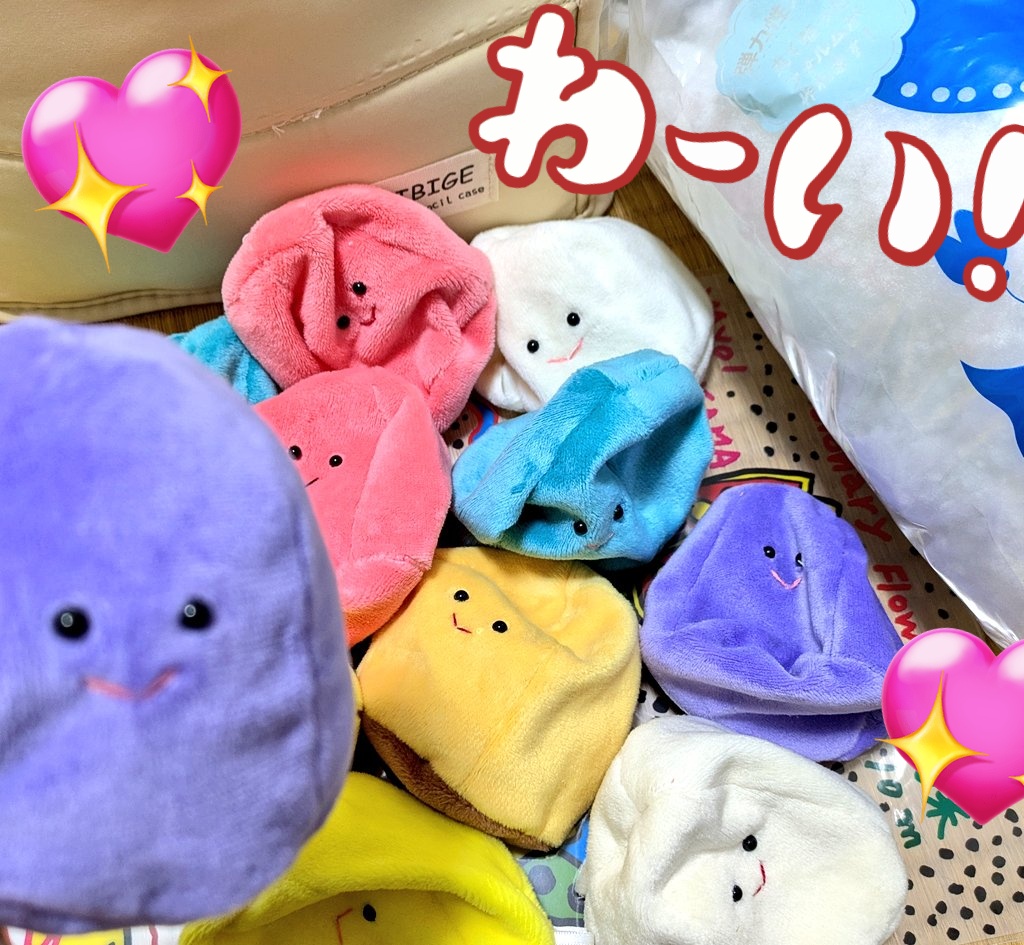 Nekomimi_una's tweet photo. これからこの皮たちにつぶ綿を詰めます(o･д･)つぶ綿はつぶつぶ具合に手がざわざわするけど、このサイズに詰めるならめちゃ時短♪ https://t.co/rmDJJfcI7f