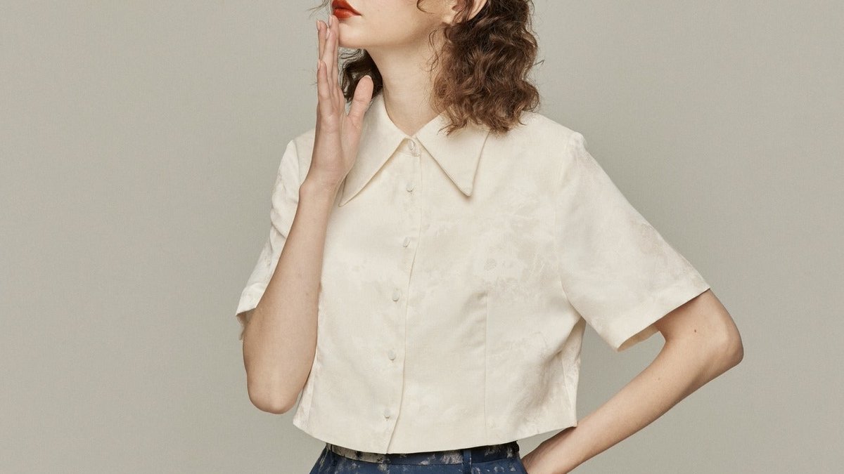 3月23日(月)再販開始

《まずは目隠しをしよう》Top / White,Skirt / Blue

#TNEWTIES #トゥエンティーズ #スカート裏地とポケット付き