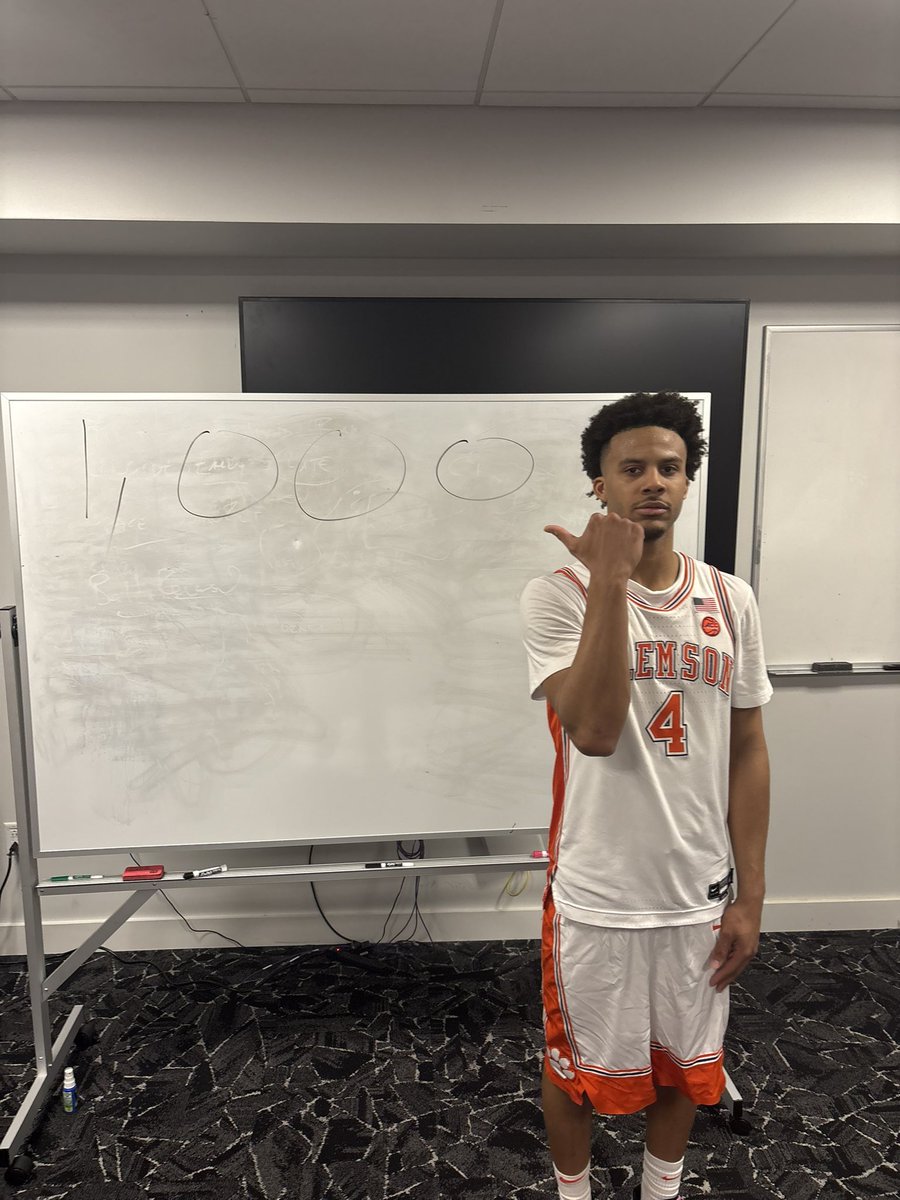Clemson Basketball tweet media