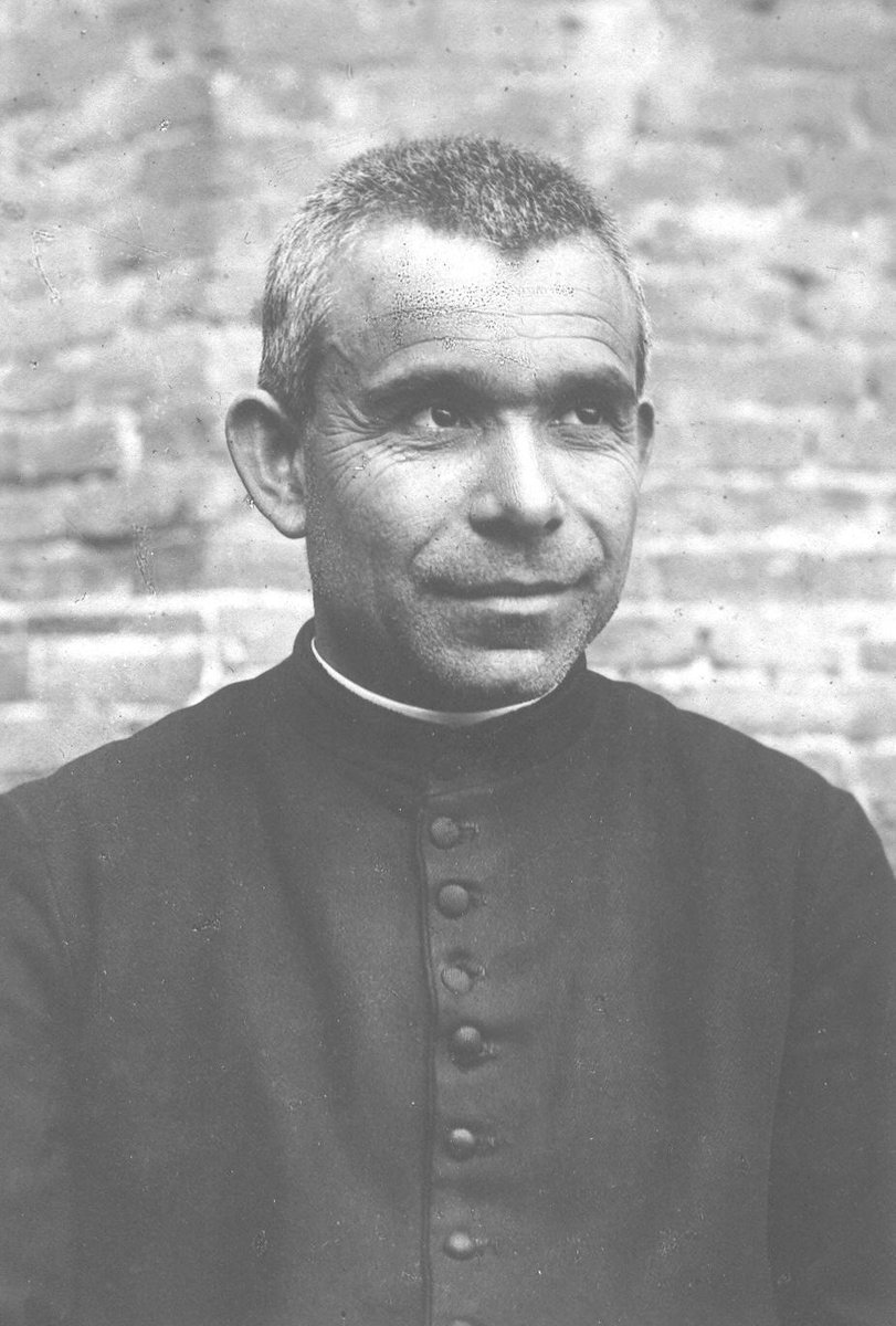 isaimarivent's tweet photo. #12Mar ✝️
SAN LUIS ORIONE
Nació el #23Jun de 1872 en Pontecurone 🇮🇹
Sacerdote. Fundador de las congregaciones: "Pequeña Obra de la Divina Providencia" y "Pequeñas Hnas Misioneras de la Caridad"
Murió el #12Mar de 1940 en San Remo 🇮🇹
SAN LUIS ORIONE, RUEGA POR NOSOTROS https://t.co/vZmP4hwkCJ
