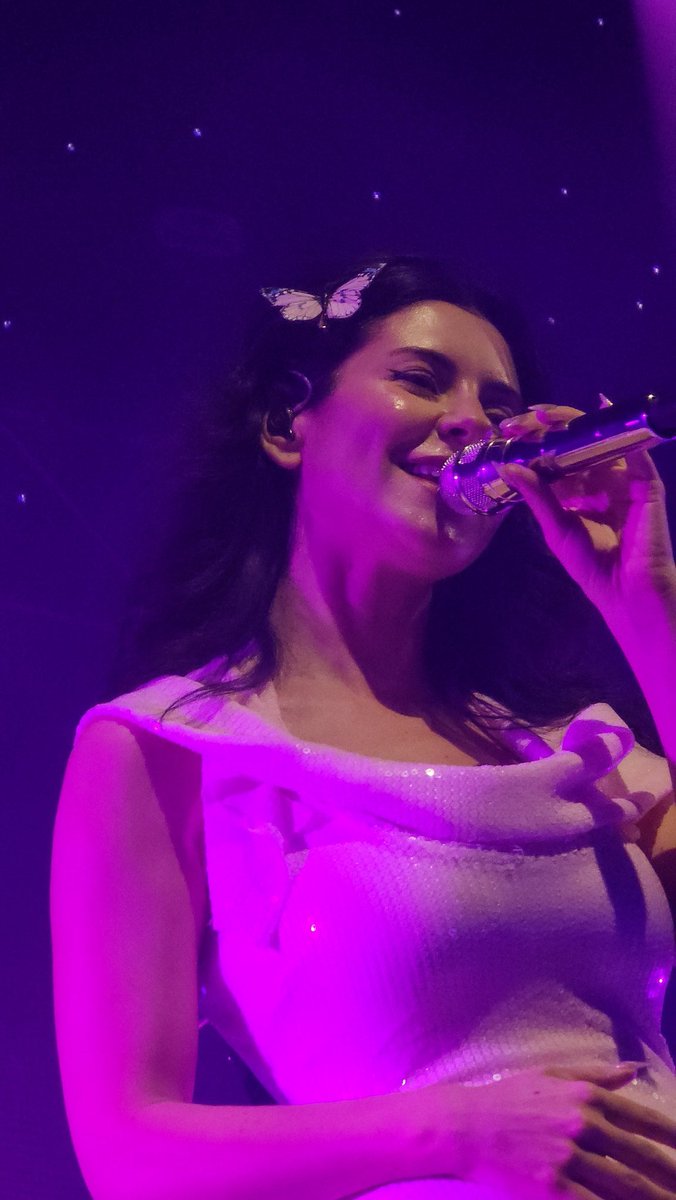 nuitverses's tweet photo. @MarinaDiamandis 
First night in Mexico City
#princessofpower #princessofpowertour #marinadiamandis https://t.co/YMzsXQEBke