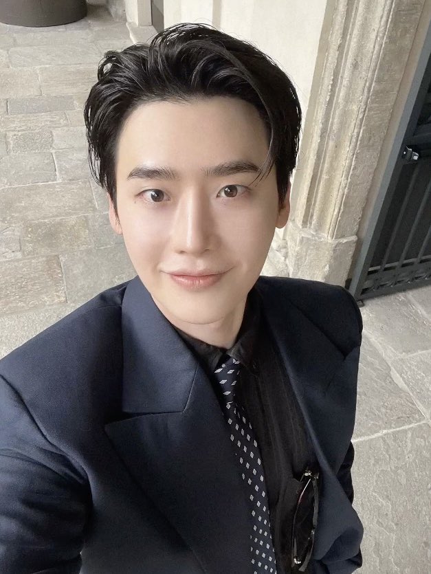 ㅁㅎㄸ tweet media