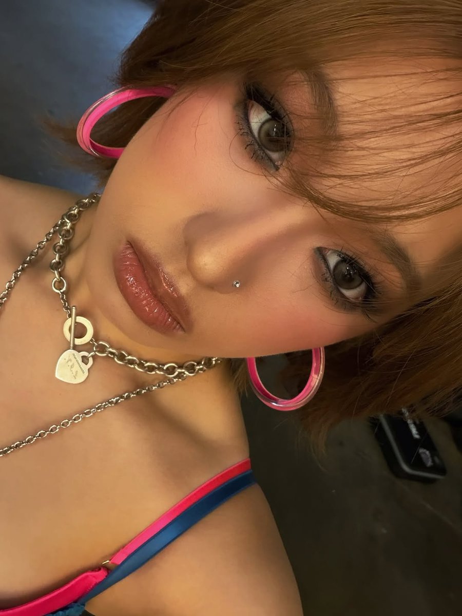 cgamiIa's tweet photo. Nobody asked, but I did my own makeup. Added a little rhinestone on my nose and now I genuinely cannot stop thinking — is this a sign I should get a nose piercing? https://t.co/143W5npzYV