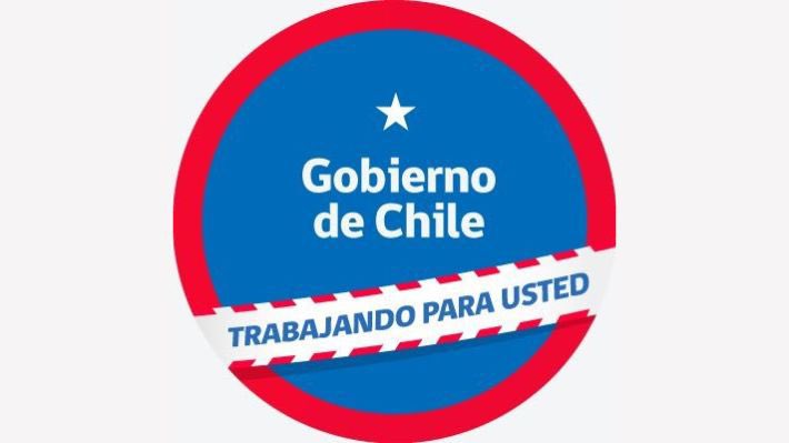FelixLobos09's tweet photo. El “trabajando para usted” del nuevo logo de gobierno me genera esa sensación de cuando una obra se atrasa por mala planificación https://t.co/rIPhFpaEJe