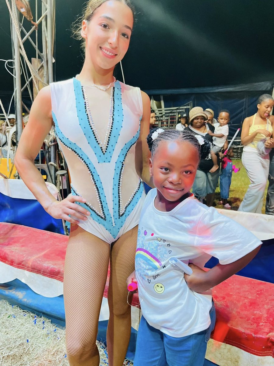 mclarenscircus's tweet photo. Don't miss #McLarenCircus next Popular 2026 Show in #Hartenbos Tonight🎪😂🦁🐯🐴🐩🤡🎩🥳😅😍❤️
#MosselBay #WesternCape Coming Soon to #Riversdale #CapeTown at #Brackenfell &amp; #Paarl
#BudgetBozza #marchcheckin #NedbankCup Saka #WinWithBlu
Buy Tickets Online: https://t.co/Y5XPaa1RcI https://t.co/DgCquP3fW6