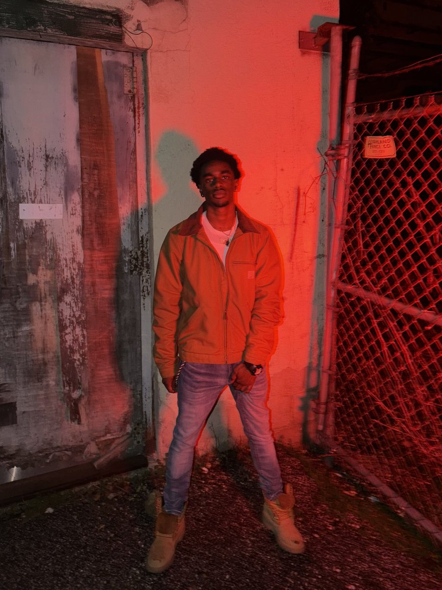 Blairracked tweet media