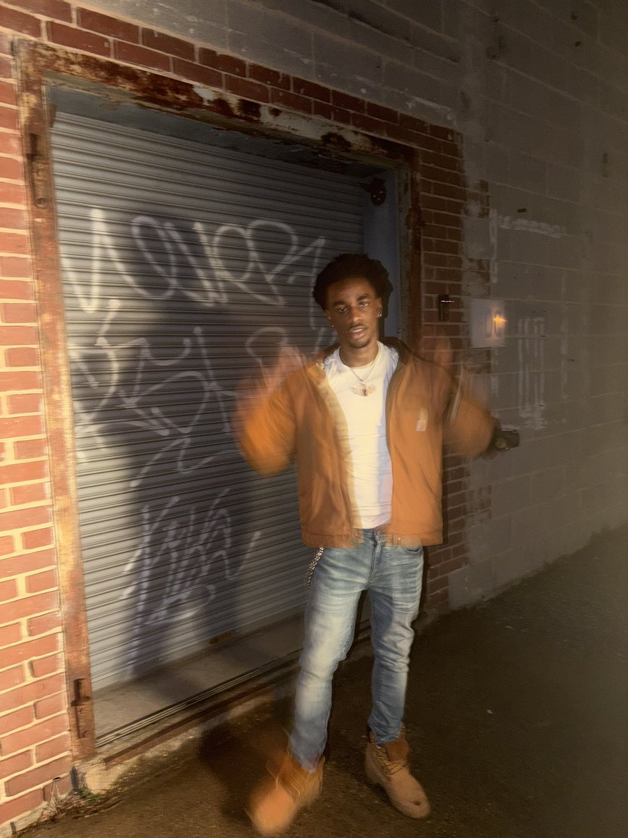 Blairracked tweet media