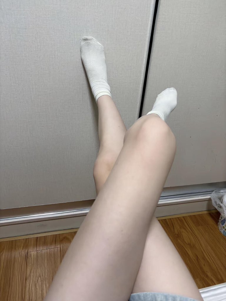 ℰ𝓁𝓁𝒶 tweet media