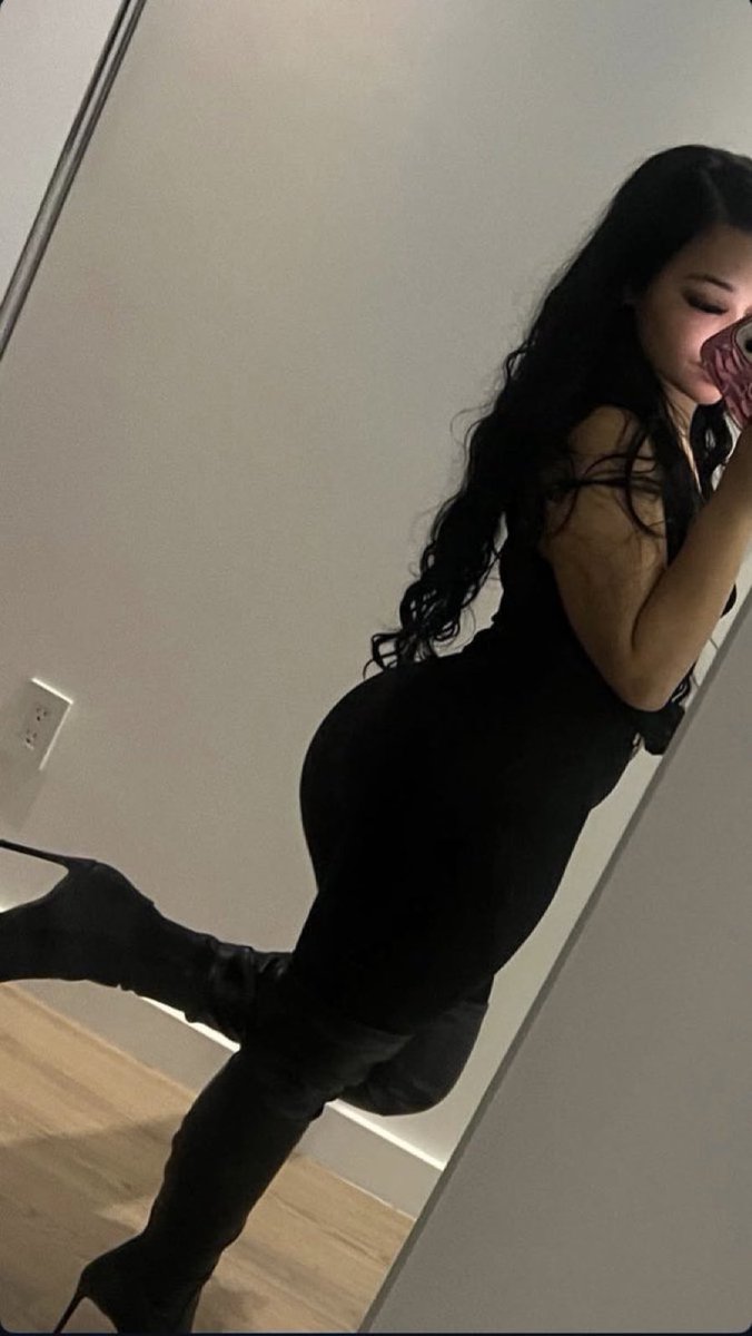 You look so cute when you’re desperate to please me 🍯🍯✨✨🍭🍭👑👑🐷🐷🍂🍂

Sissy abuse cuck beta uksub cbt Cei findom chastity abuse ebony tribute bnwo cuckold goon sexting piggy whalesub forcedintox humanatm soles feetworship throne