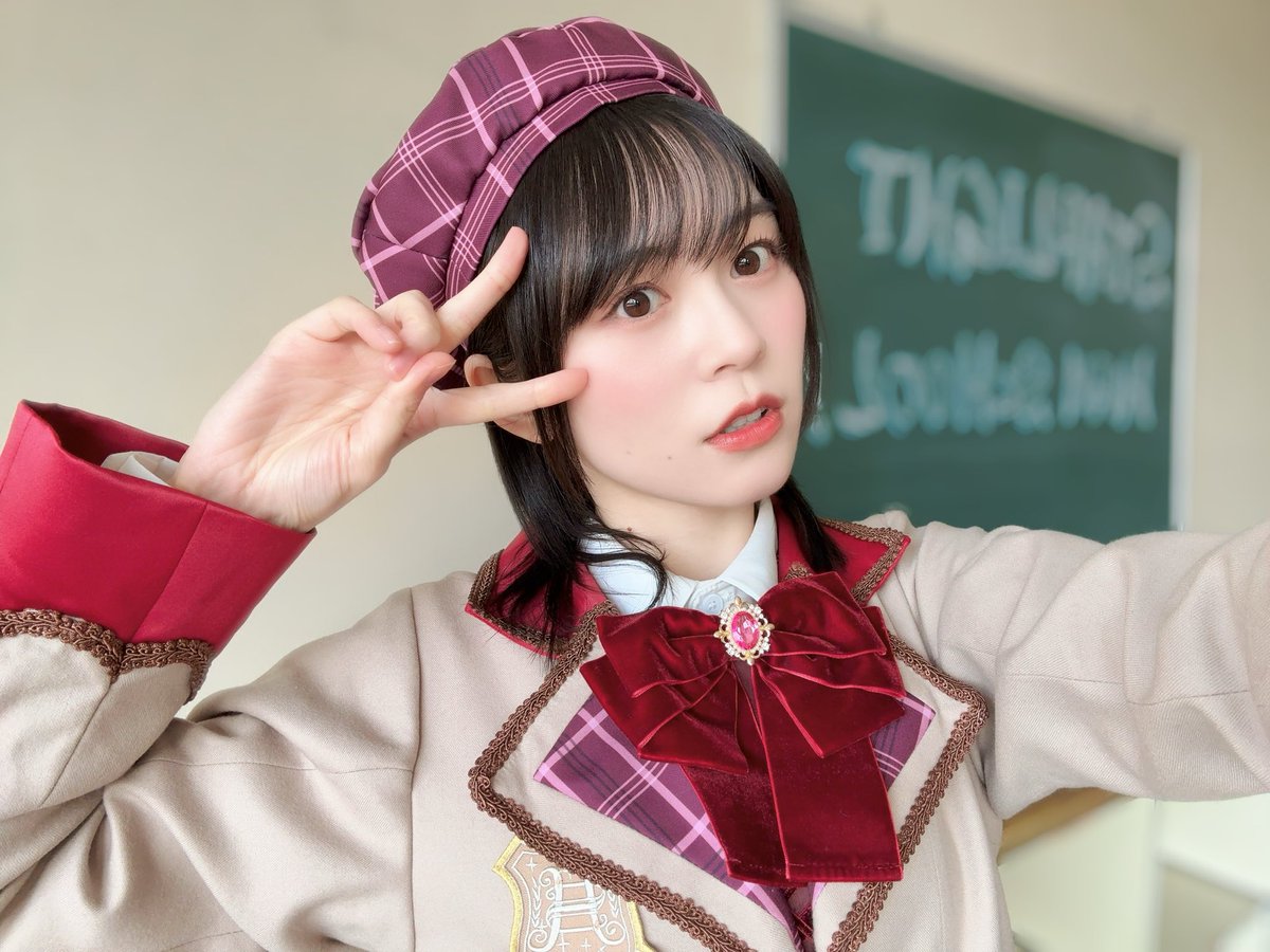 パンフレット撮影とっても楽しかったです！！
#デレミュ_ハイスクール