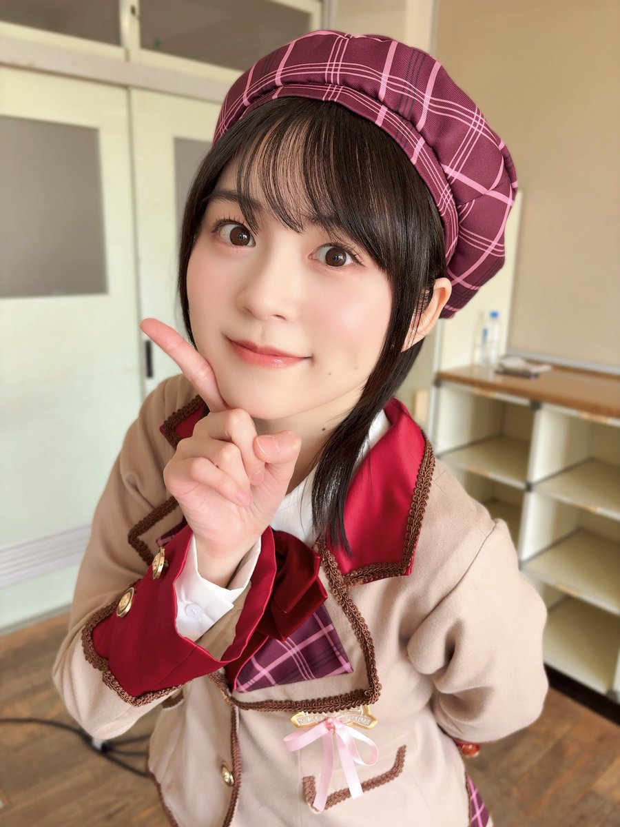 パンフレット撮影とっても楽しかったです！！ #デレミュ_ハイスクール