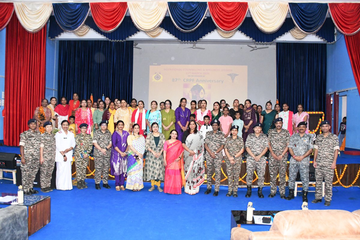 247Bncrpf's tweet photo. Unit officers, SOs and a large number of unit personnel, including families participated in the programme.
@crpfindia
#gcnda
#vstcnda
#Rangenda
#kksector
@gpsinghips https://t.co/MdQ2EBwtYw