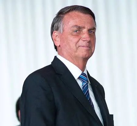 dellavegaPaolla's tweet photo. Meu Presidente é lindo!!! 💚💛 #jairbolsonaro #elenão #elesim https://t.co/yJ3eybWCD2
