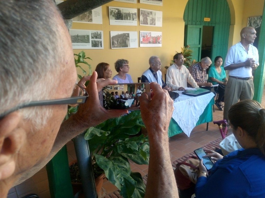 #TribunalesCubanos Presentado hace unas horas el libro Fidel en Ciego de Ávila, del autor José Martín Suárez