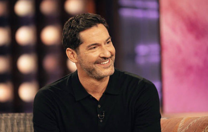 Tom Ellis Fans 😈💜 tweet media