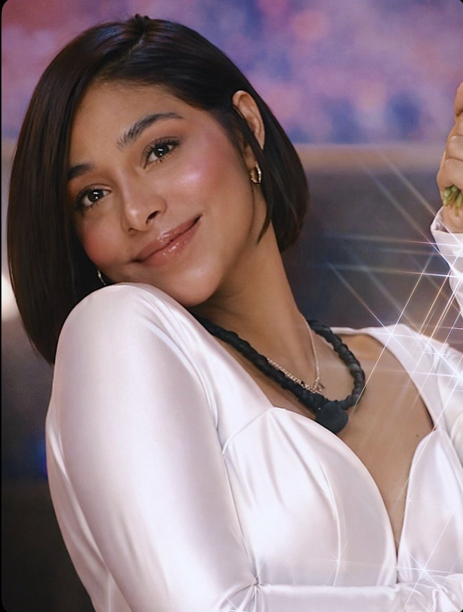 Karola es hermosa , mi ganadora 💛

 #LaCasaDeLosFamososCol3