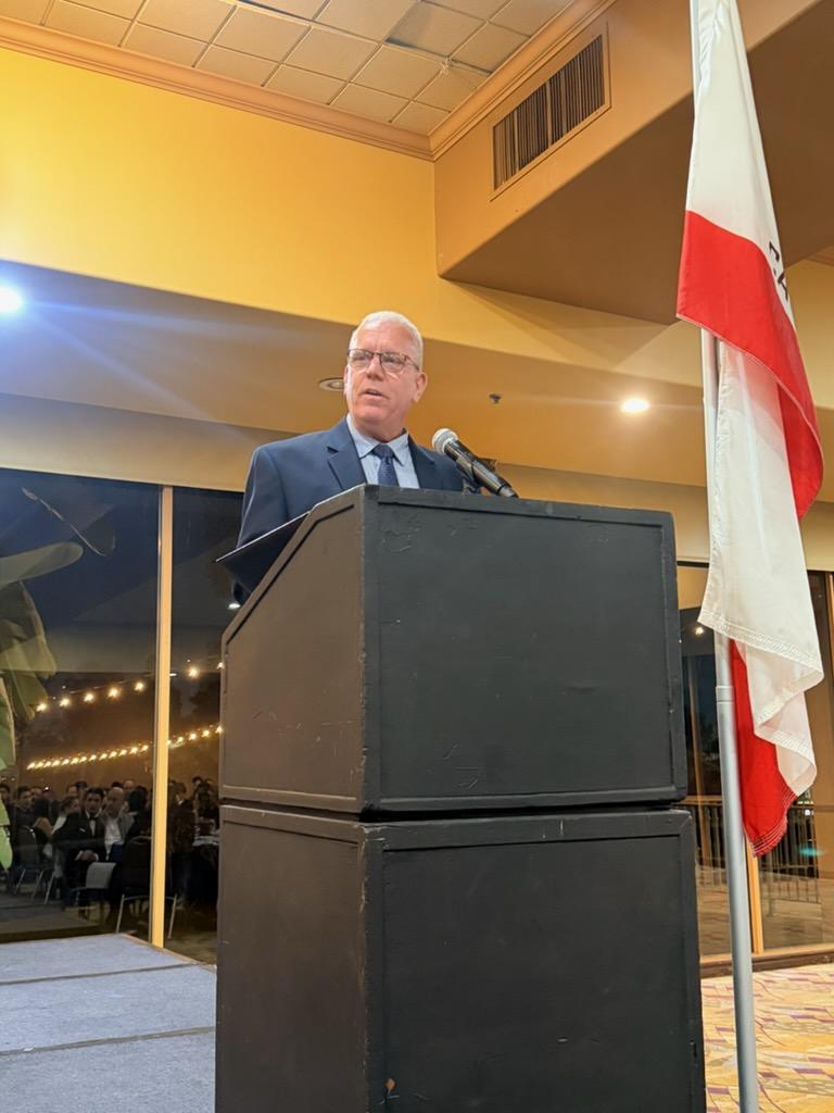 Tim Peterson tweet media