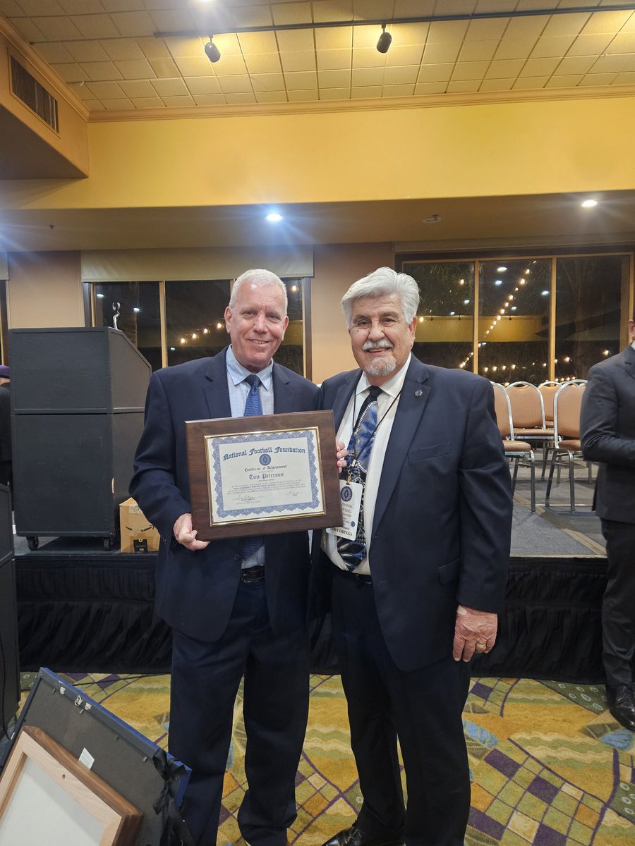 Tim Peterson tweet media