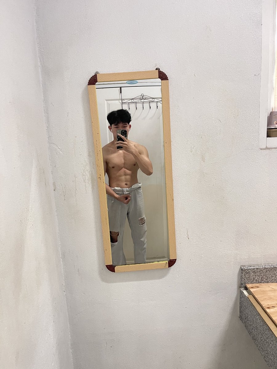 Lonzx_t's tweet photo. หาคนคาร์ดิโอด้วย 🤪#ขอนเเก่น https://t.co/XhzqmrntHH