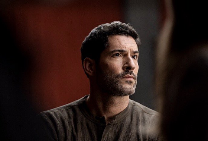 Tom Ellis Fans 😈💜 tweet media