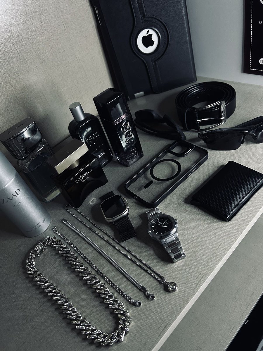 𝗺𝗲𝗻𝗮𝗵💋 tweet media