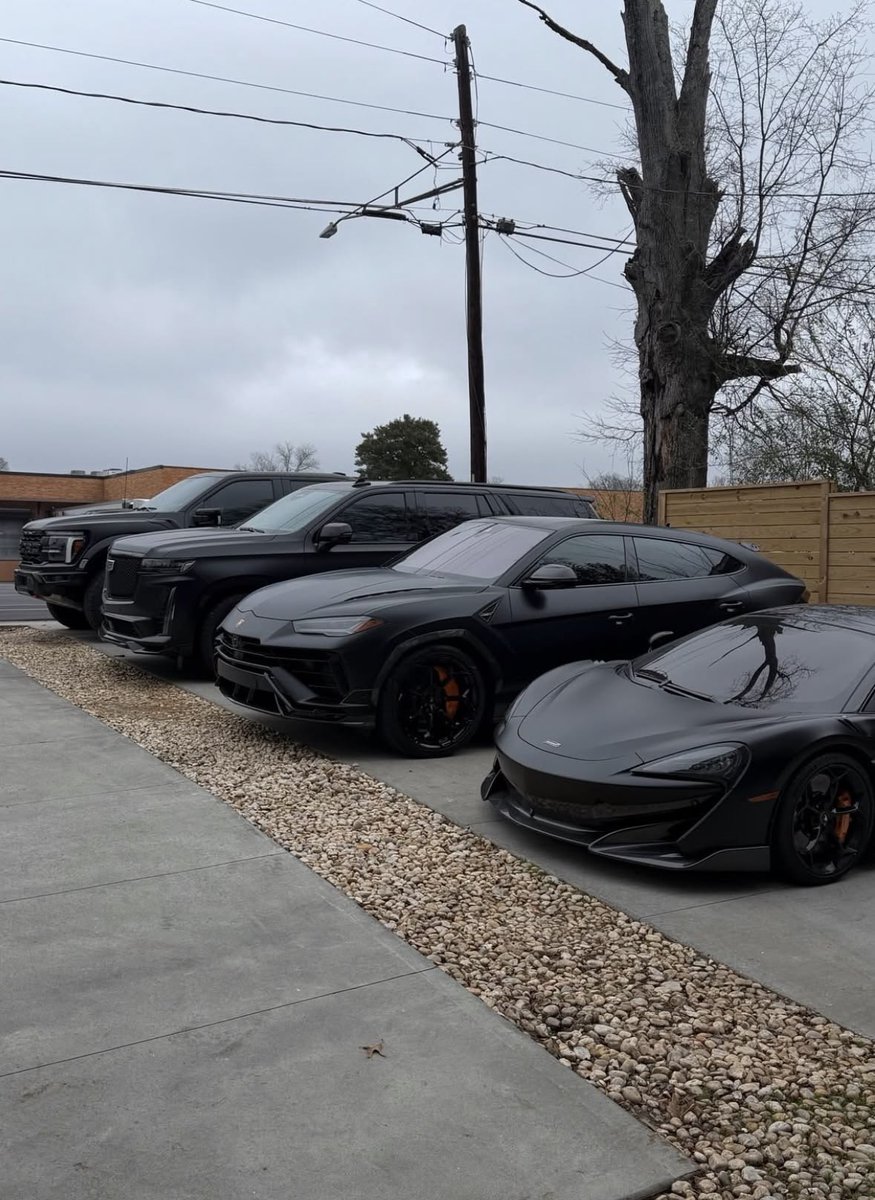 𝗺𝗲𝗻𝗮𝗵💋 tweet media