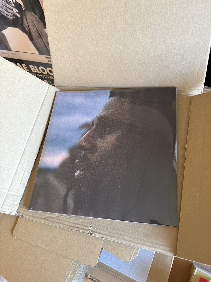 24×7 RECORDS tweet media