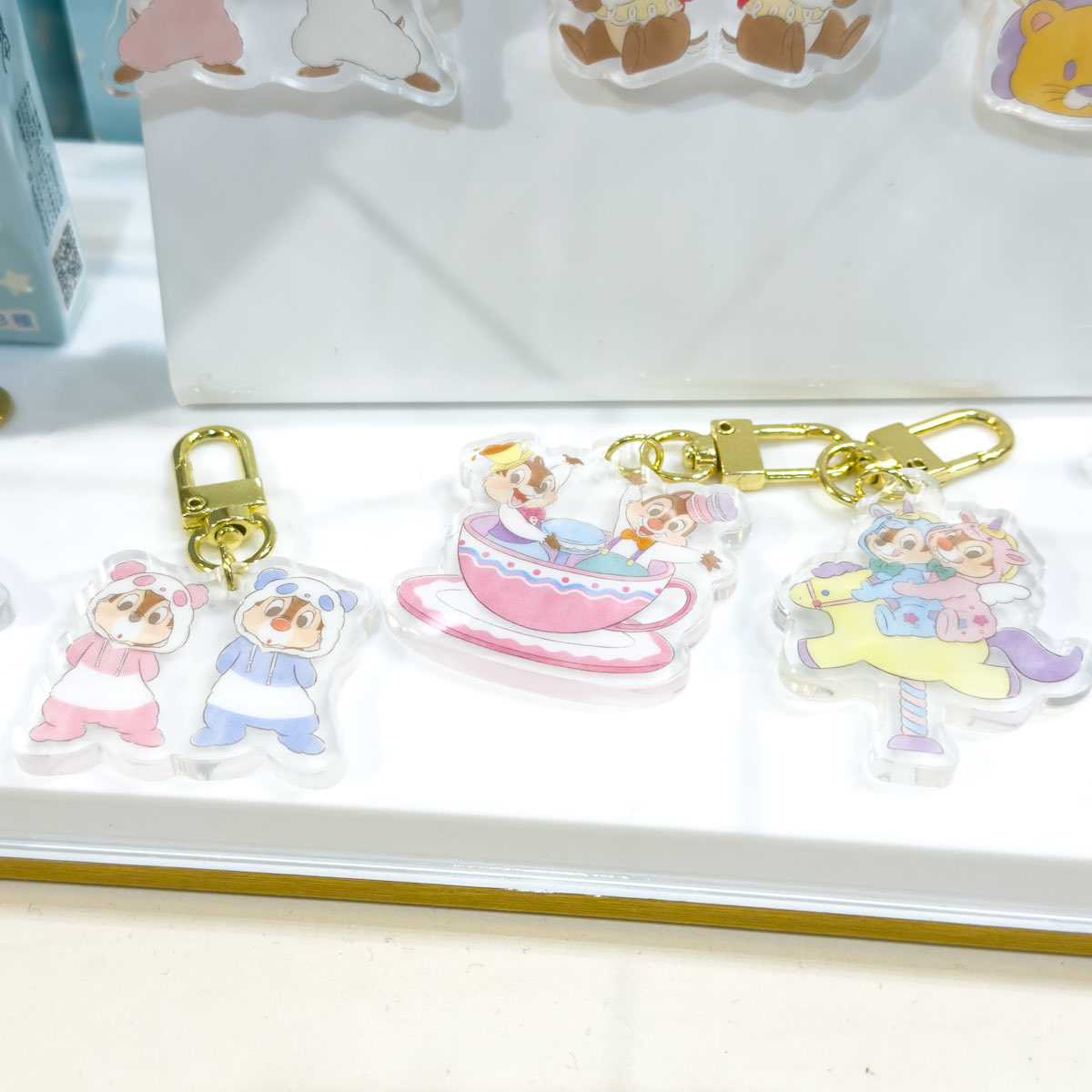 全8種類！ 「ディズニーストア 」 チップ＆デールグッズ シークレット
