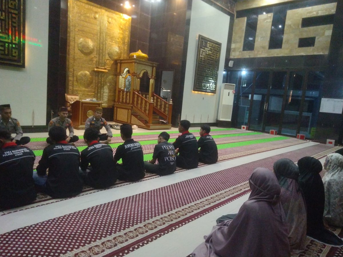 binmasppu's tweet photo. Sebarkan pesan-pesan kamtibmas dalam pelaksanaan ibadah puasa di Bulan Ramadhan 1447H, Sat Binmas Polres PPU rutin sosialisasi di remaja https://t.co/GewPMt5bgg